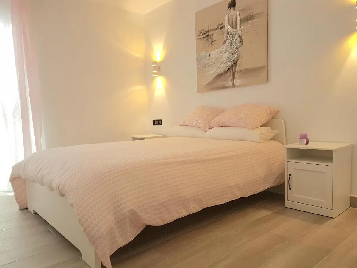 Apartment Pepes Home 3 Habitaciones & Parking Gratis Torremolinos