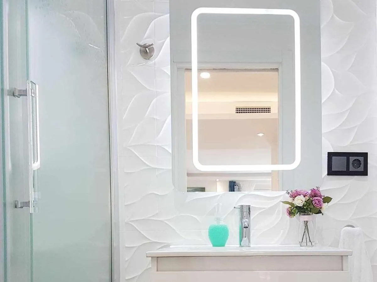 Pepes Home 3 Habitaciones & Parking Gratis Torremolinos Apartment